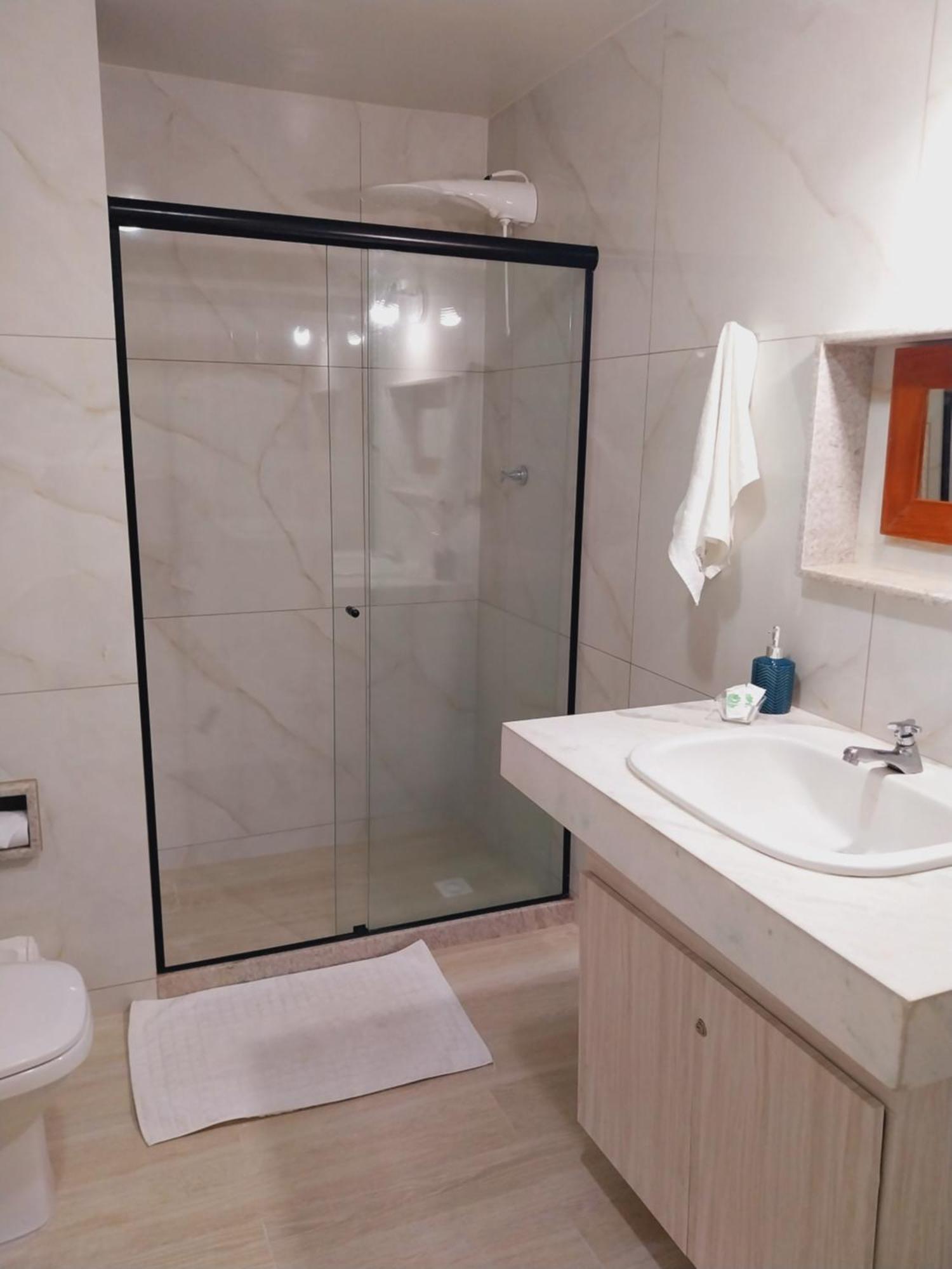 Kitinete Avenida Boa Viagem Guest house 2*